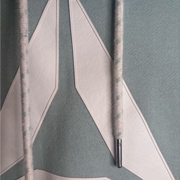 Reebok‎ Sky Blue Pullover Hoodie - Picture 4 of 8